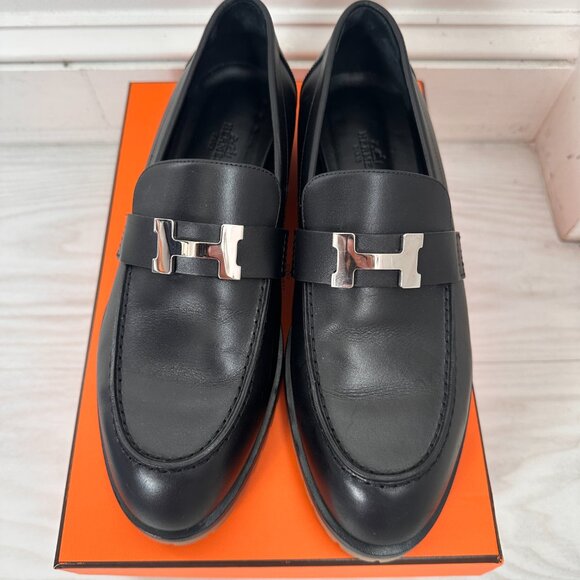 Hermes Shoes - New Hermes Faubourg Loafer- 39 in Noir with Box, Dustbag, Receipt + Ribbon!